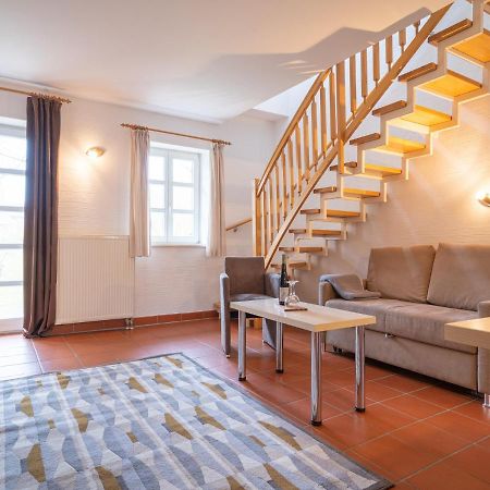 Feriendorf Rugana - Budget Appartement Mit 2 Schlafzimmern Und Terrasse A26 Dranske Exterior foto